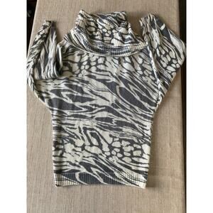 Gestuz Dark Gray Winter White Oil Spill Angora Lambswool Blend Cowl Sweater S